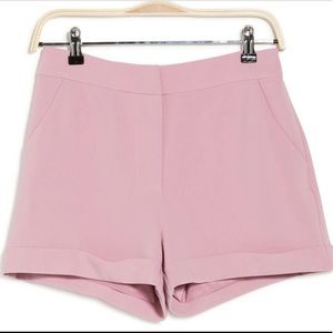 NWT, 💗Elaine Crepe💗 Shorts In Tea Rose, Size 4